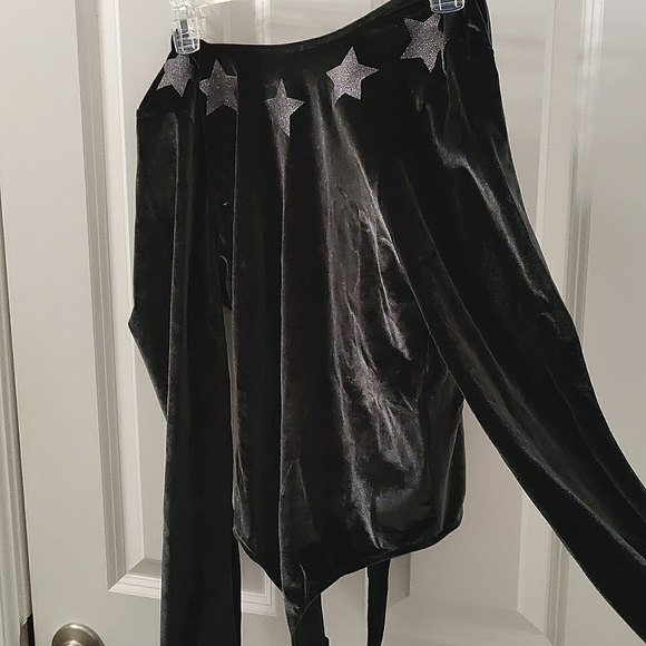 Victoria's Secretecret bodysuit size M - Picture 2 of 4